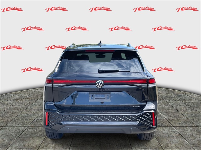 2025 Volkswagen Tiguan SE R-Line Black photo 4