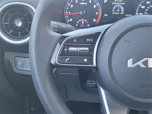 2023 Kia Forte LXS photo 26