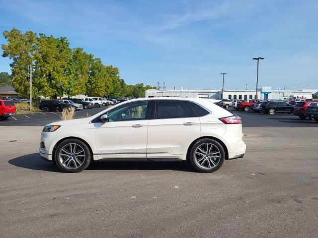 2019 Ford Edge Titanium photo 6