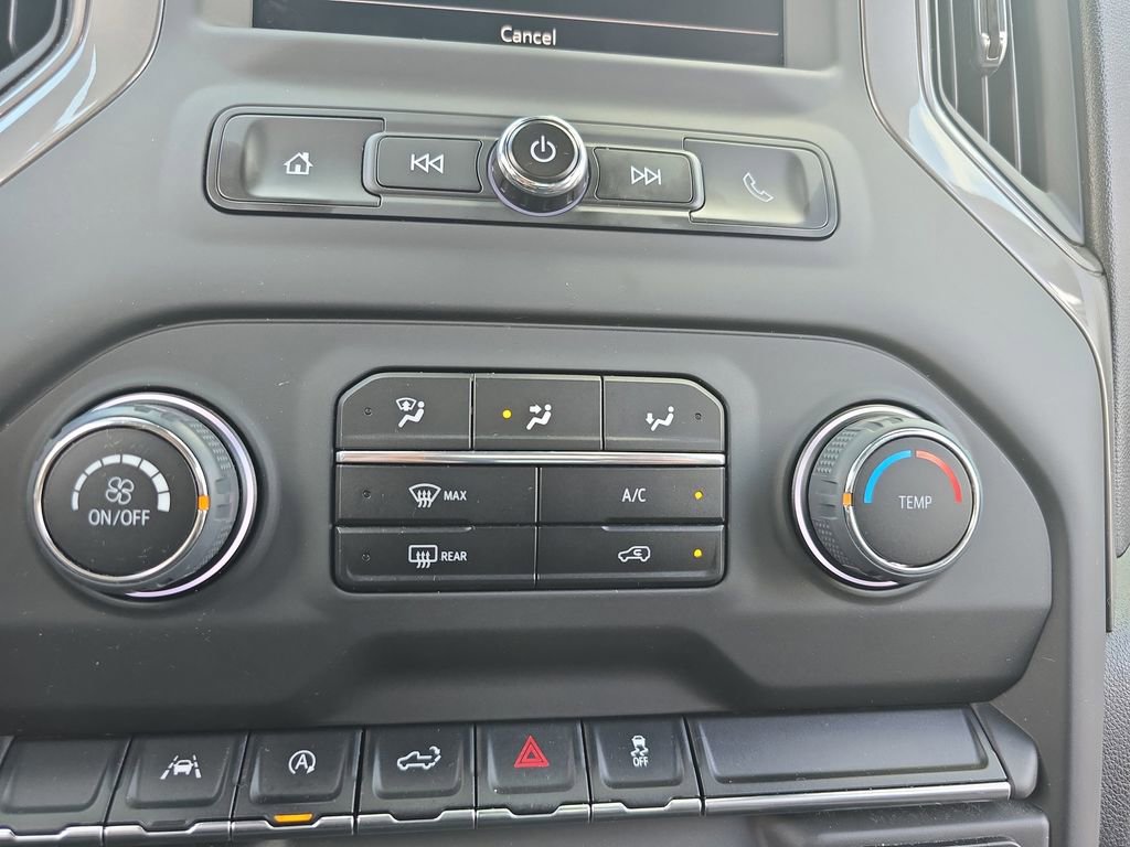 2023 Chevrolet Silverado 1500 Custom photo 22