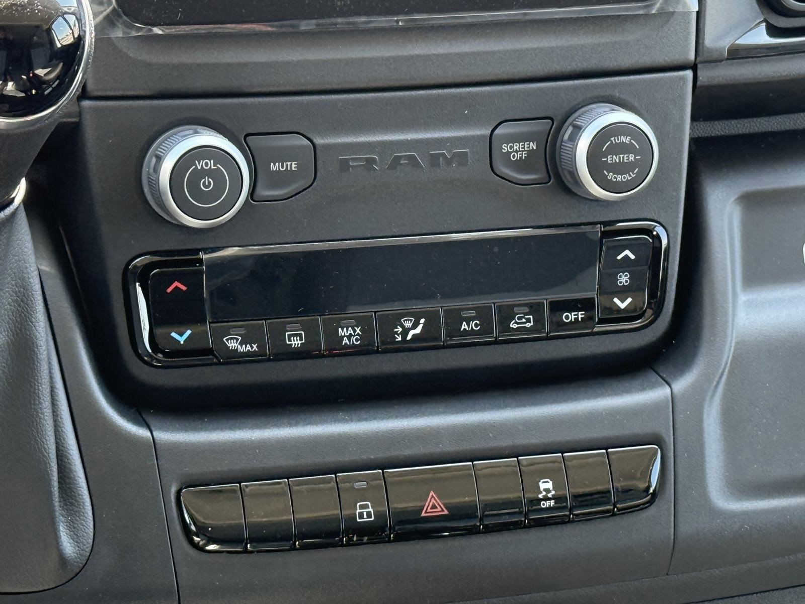 2025 Ram ProMaster 2500 photo 11