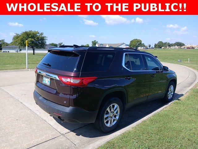2020 Chevrolet Traverse 1LT photo 3