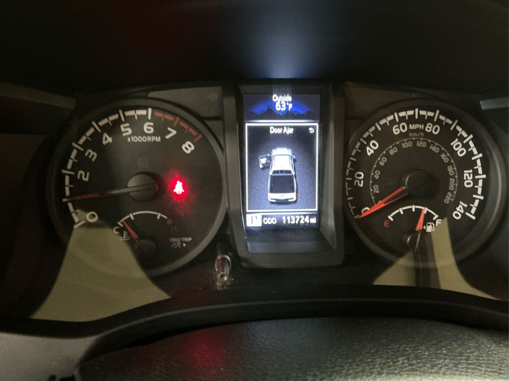 2018 Toyota Tacoma SR photo 11