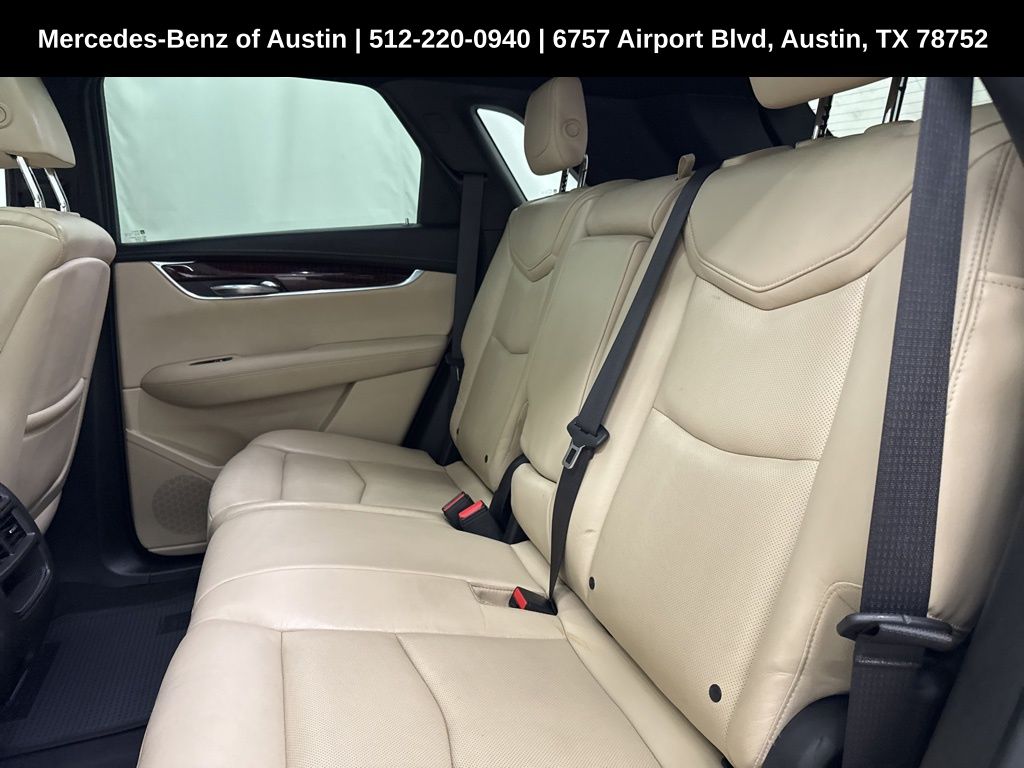2017 Cadillac XT5 Luxury photo 11