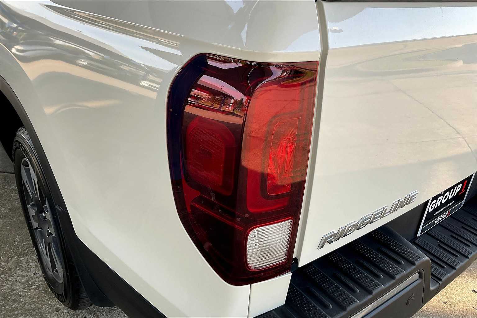 2019 Honda Ridgeline RTL-E photo 28