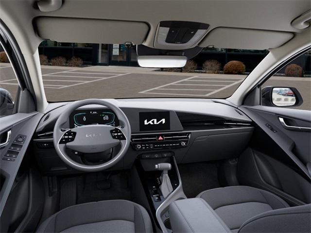 2025 Kia Niro LX photo 6
