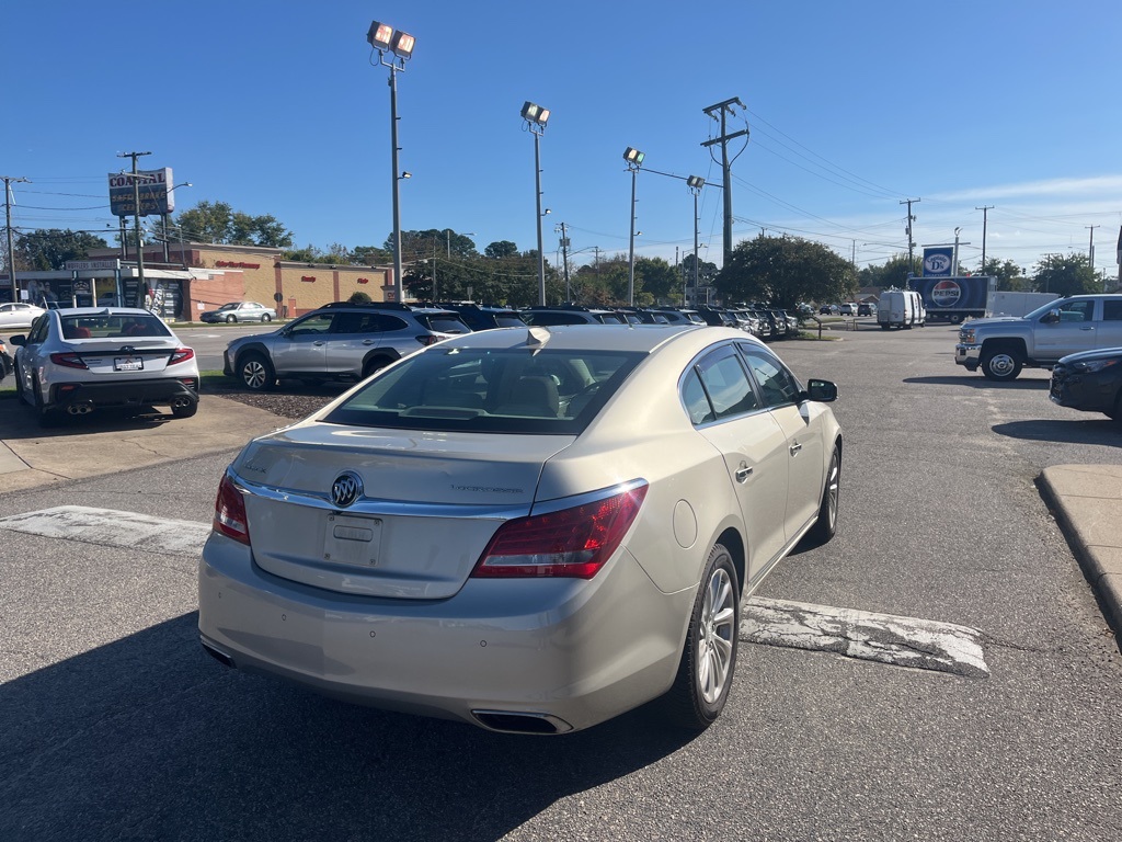 2015 Buick LaCrosse Leather photo 4