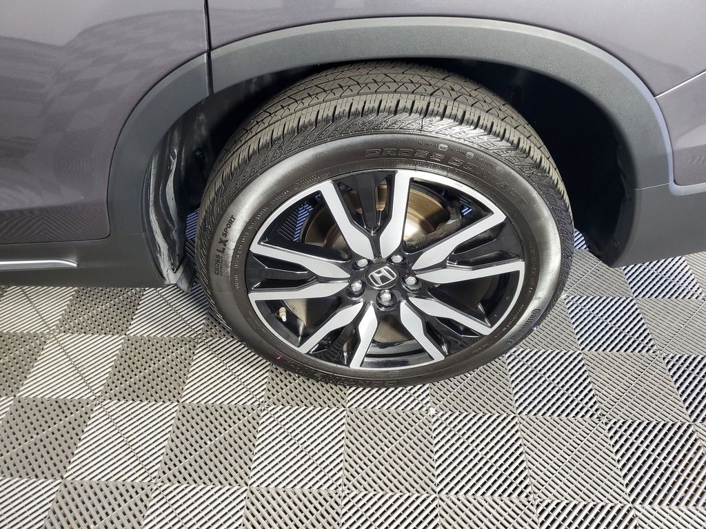 Used 2019 Gray Honda Touring image 33