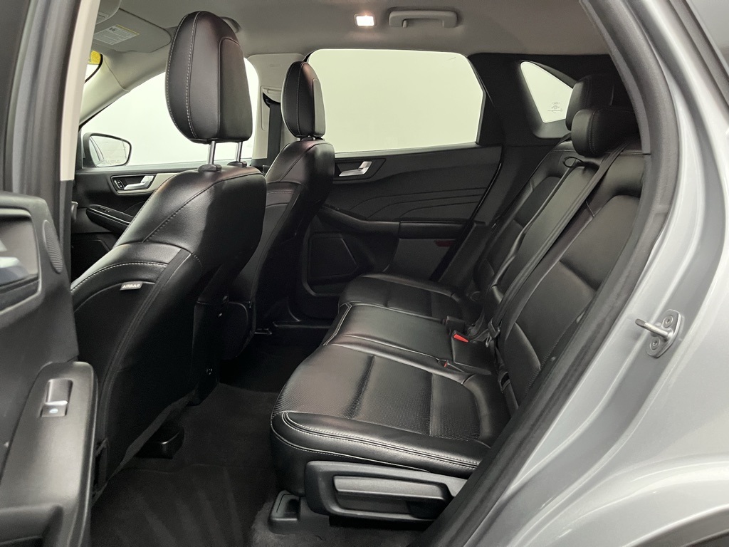 2022 Ford Escape SEL photo 29