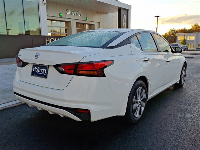 2019 Nissan Altima 2.5 S photo 4