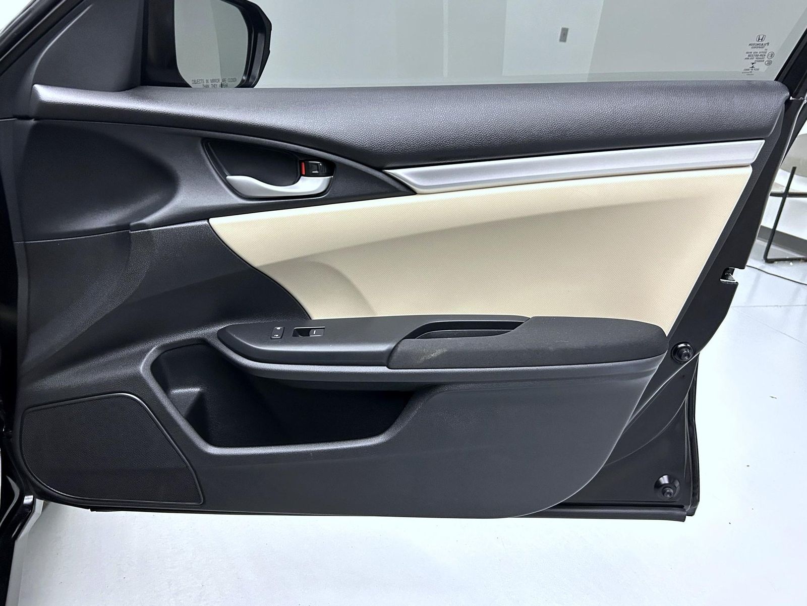 2017 Honda Civic LX photo 14