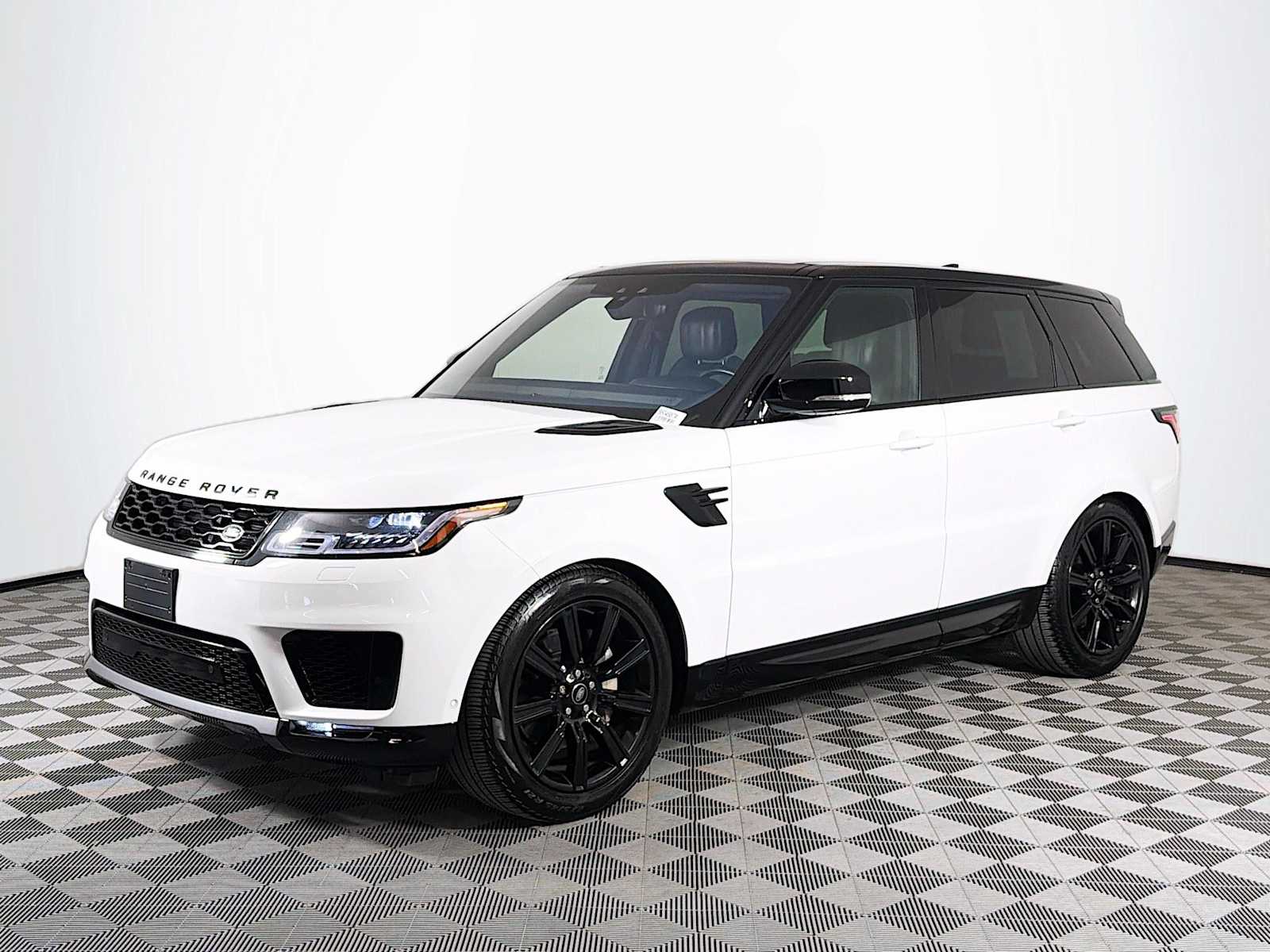 2021 Land Rover Range Rover Sport HSE Silver Edition