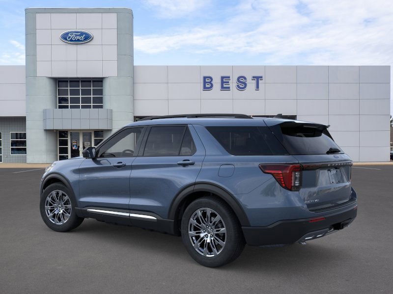 2025 Ford Explorer photo 4