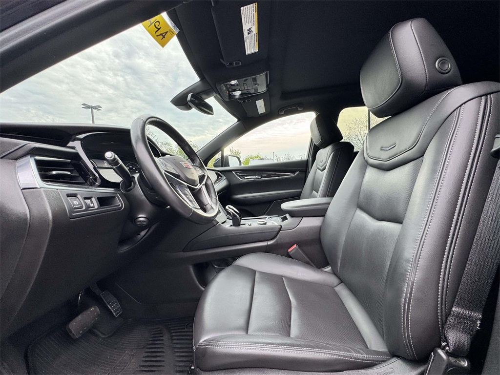 2022 Cadillac XT5 Premium Luxury photo 11