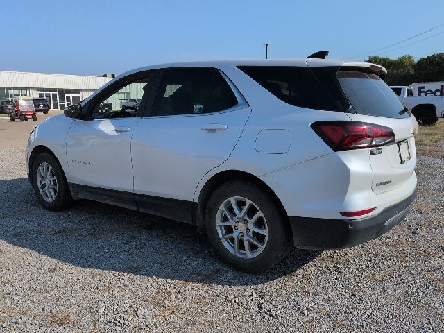 2022 Chevrolet Equinox LT photo 4