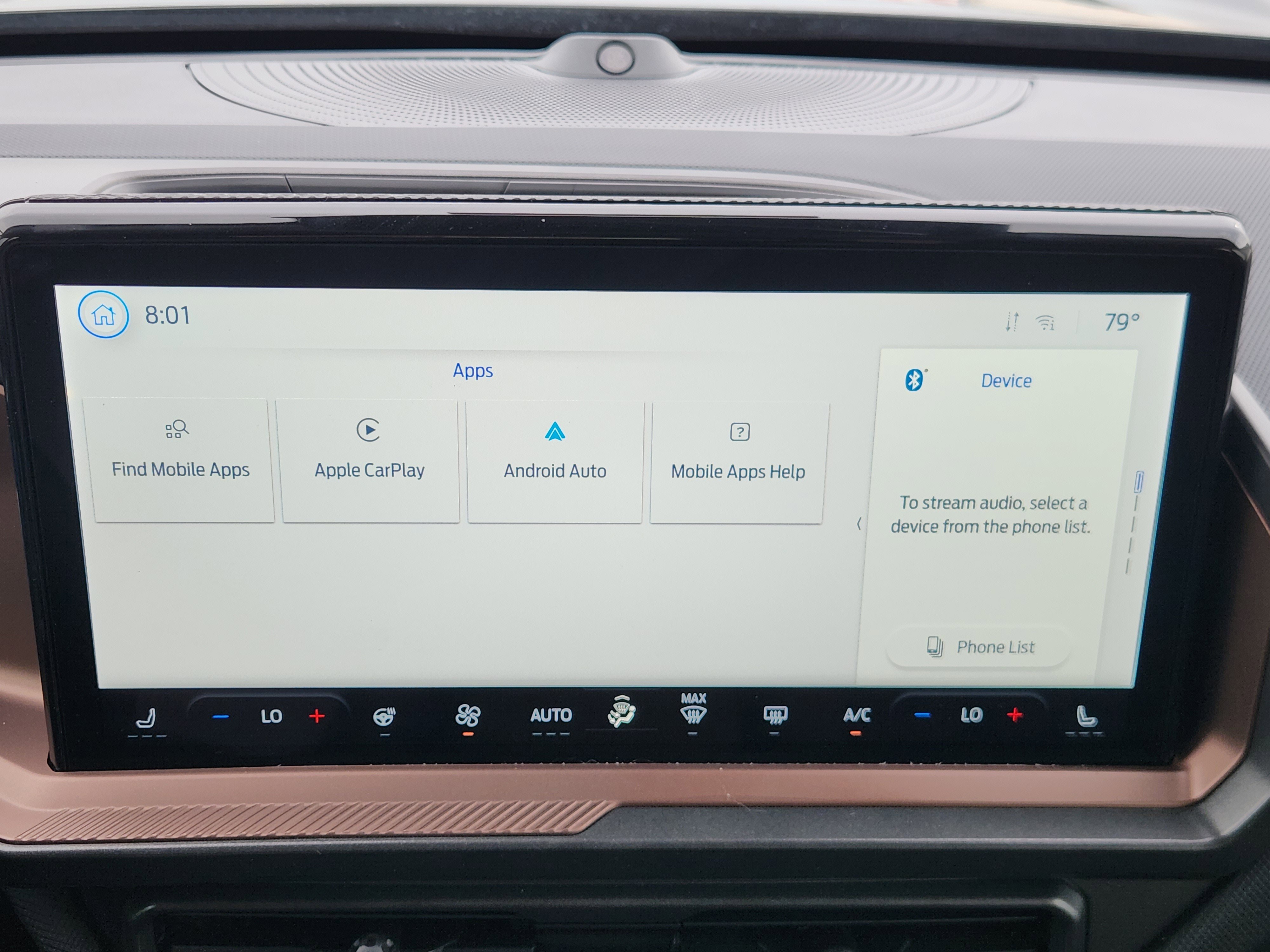 2025 Ford Bronco Sport Outer Banks photo 2