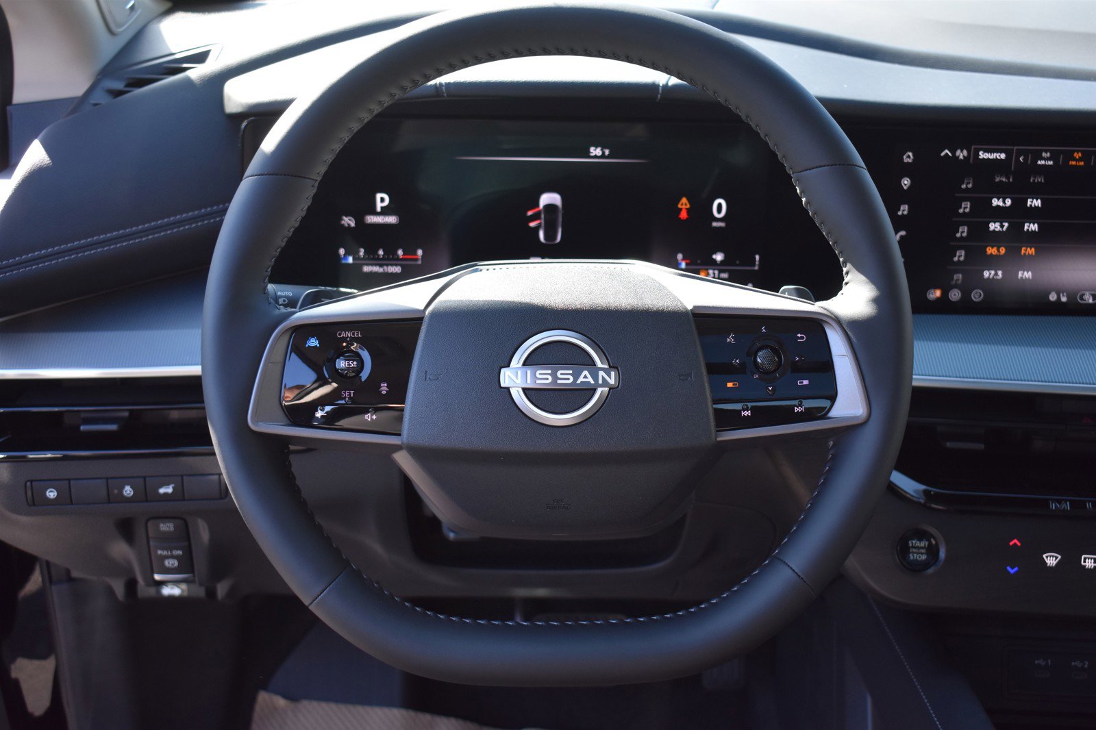 2025 Nissan Murano SL photo 19