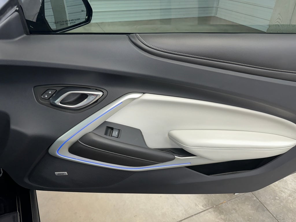 2023 Chevrolet Camaro 2SS photo 27