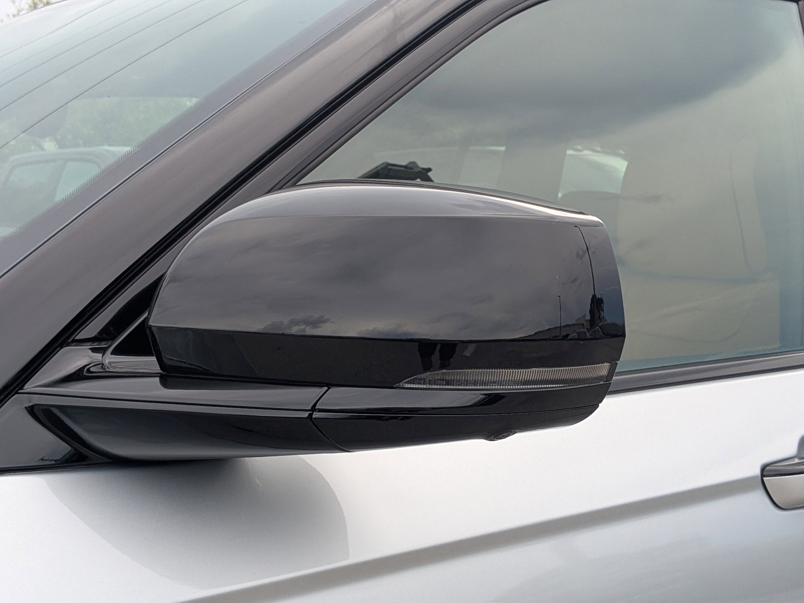 2025 Jeep Grand Cherokee Summit photo 12