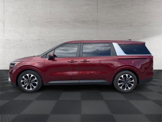 2023 Kia Carnival EX photo 4