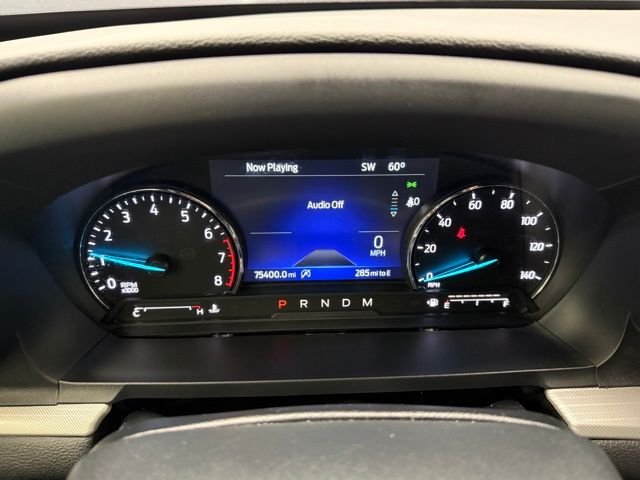 2020 Ford Explorer XLT photo 3