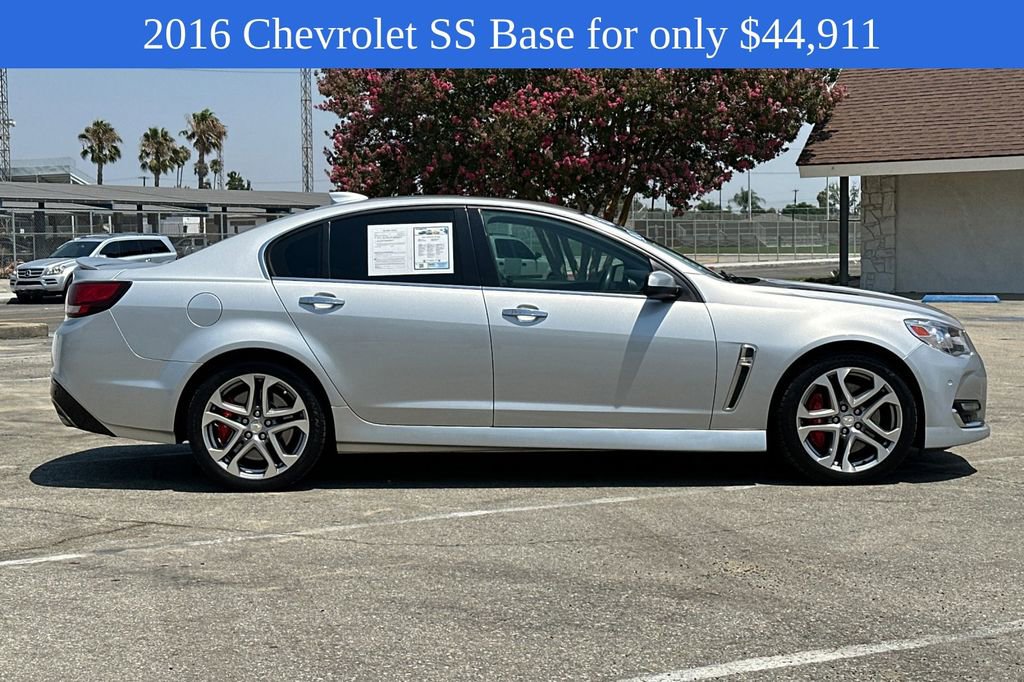 2016 Chevrolet SS photo 3