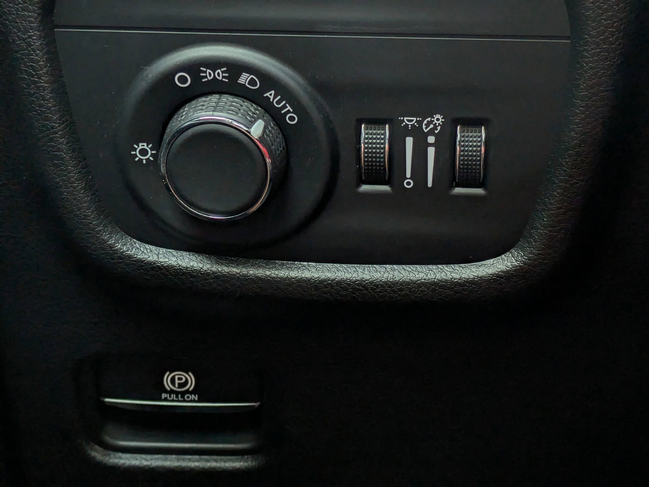 2023 Jeep Grand Cherokee Laredo photo 26