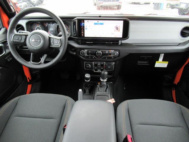 2025 Jeep Gladiator Sport S photo 12