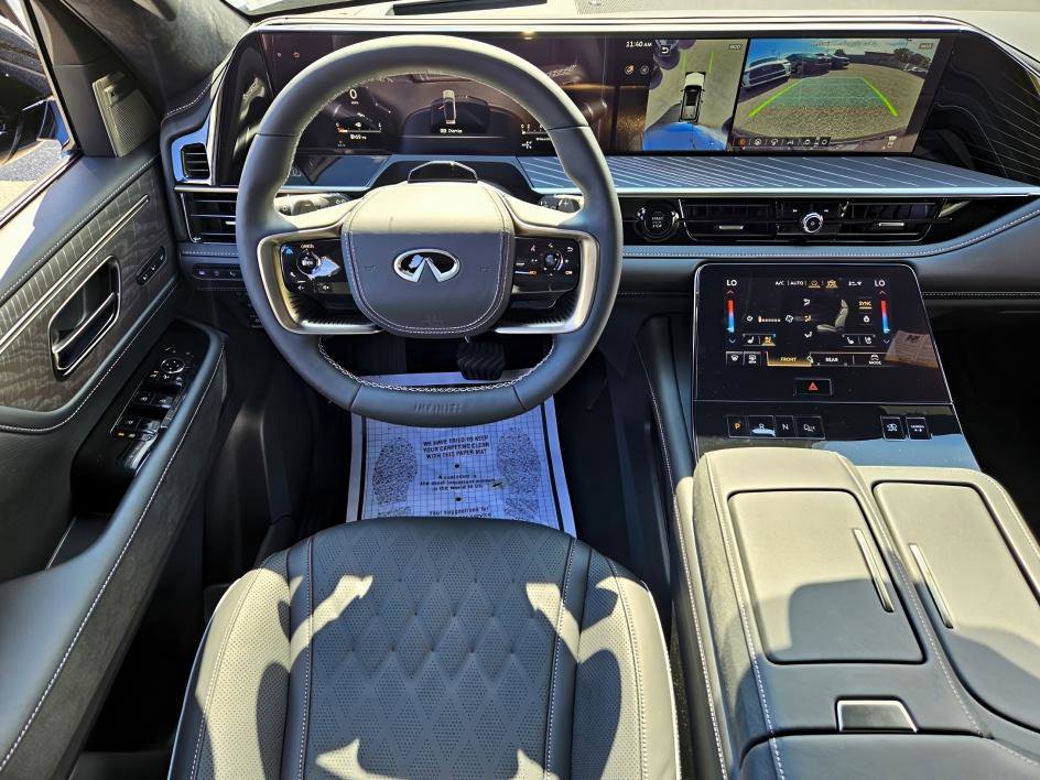 2026 Infiniti QX80 photo 9
