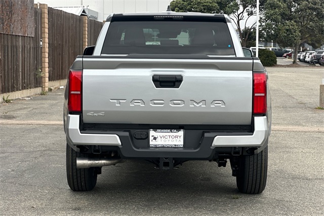 2025 Toyota Tacoma SR5 Double Cab photo 5