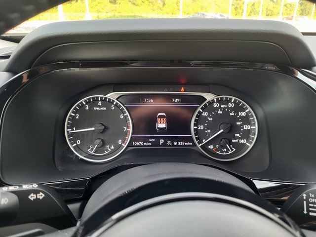 2022 Nissan Pathfinder SL photo 25