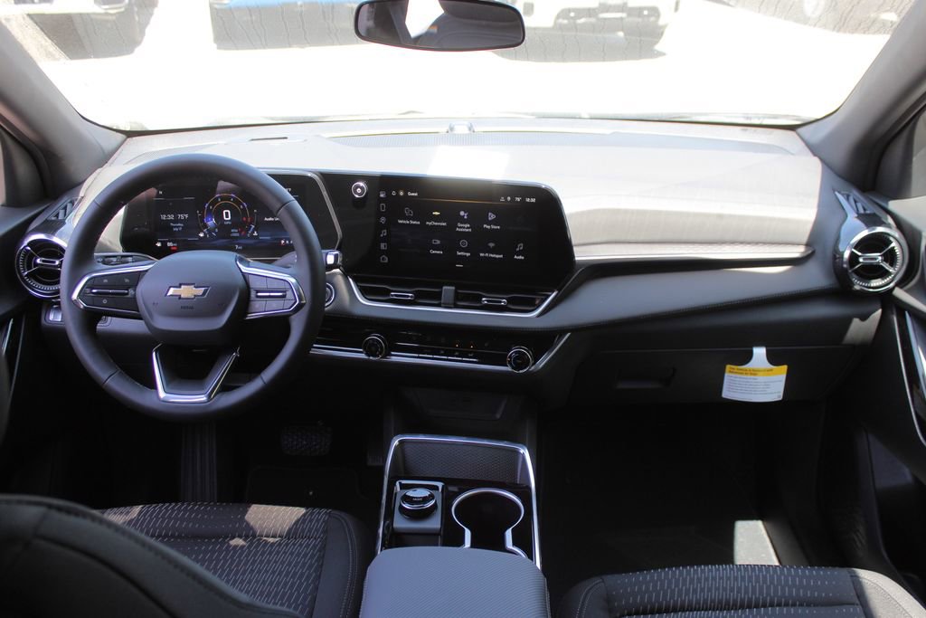 2026 Chevrolet Equinox LT photo 19
