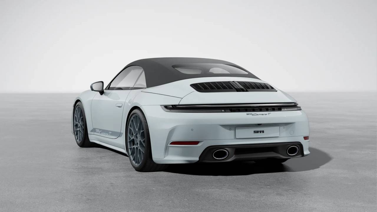 2026 Porsche 911 T photo 3