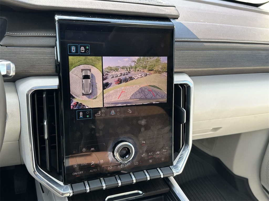 2024 Gmc Acadia Denali photo 3