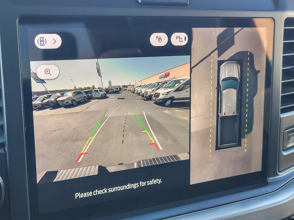 2025 FORD F-450 - Image 24