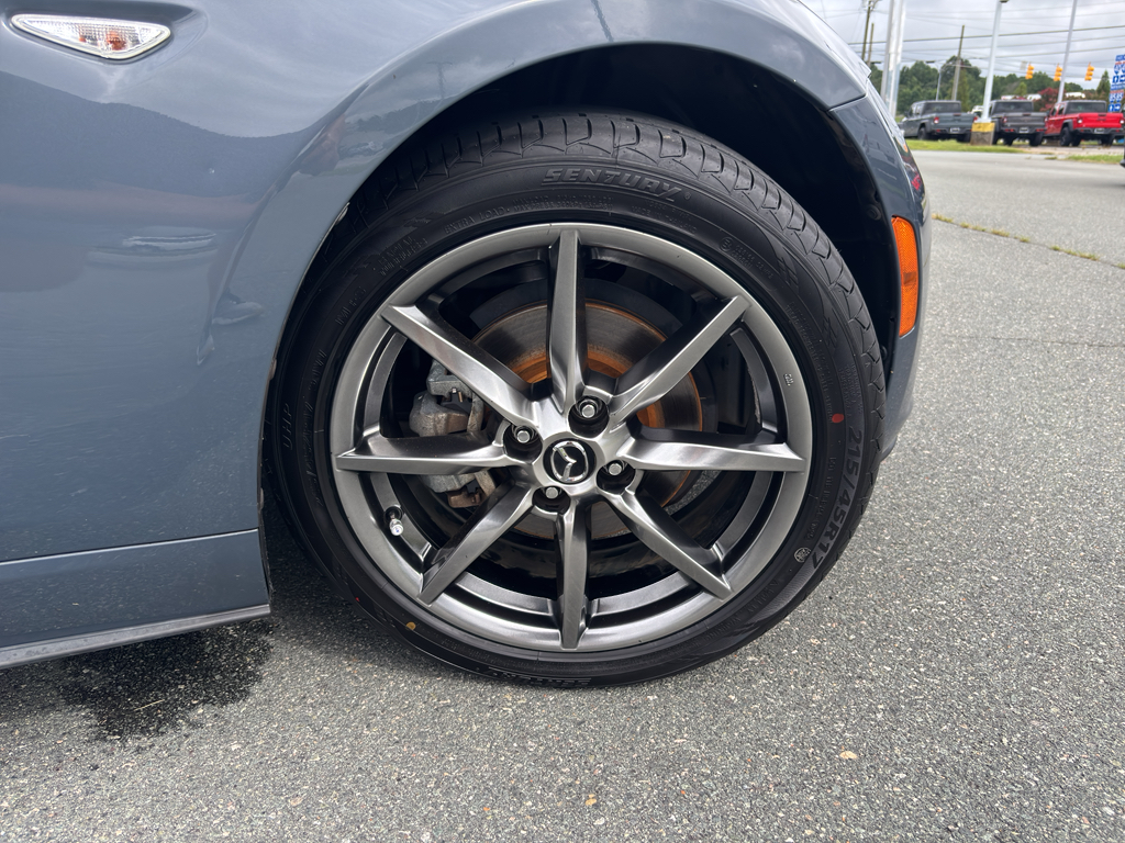 2021 Mazda MX-5 Miata Miata RF Grand Touring photo 16