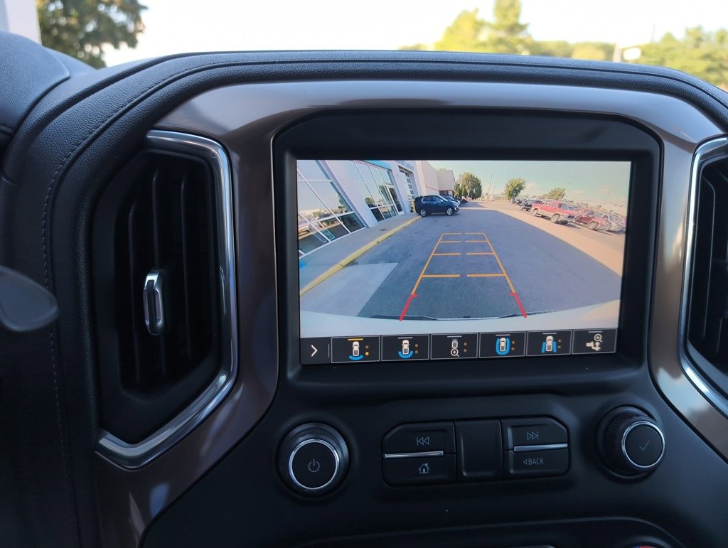 2019 Chevrolet Silverado High Country photo 25