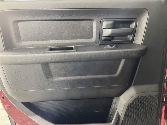 2018 Ram 3500 Tradesman photo 21