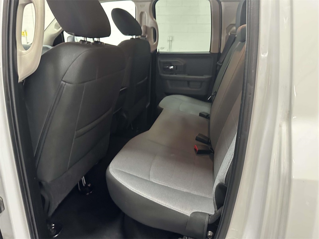2024 Ram 1500 Classic SLT photo 17