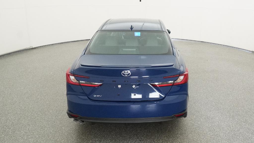 2026 Toyota Camry SE photo 18
