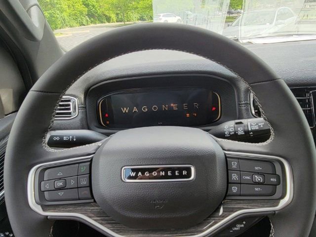 2022 Jeep Wagoneer Series III photo 15
