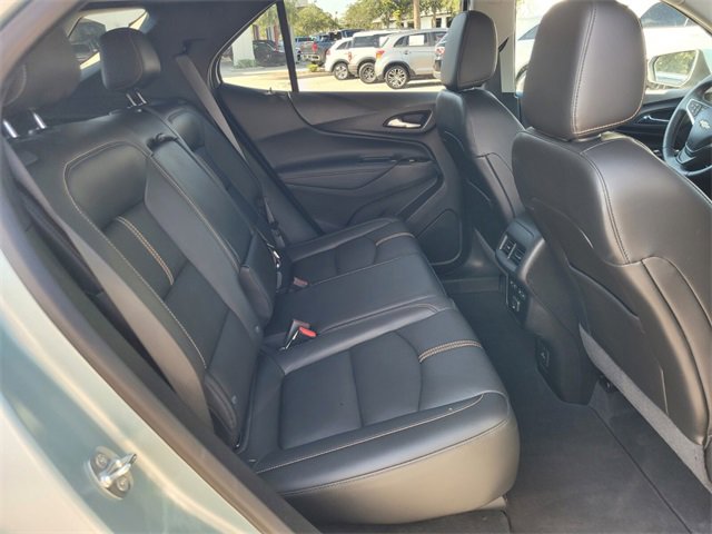 2022 Chevrolet Equinox Premier photo 12