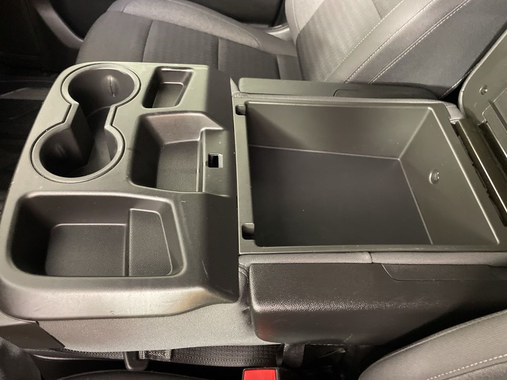 2024 Chevrolet Silverado 1500 Custom photo 27