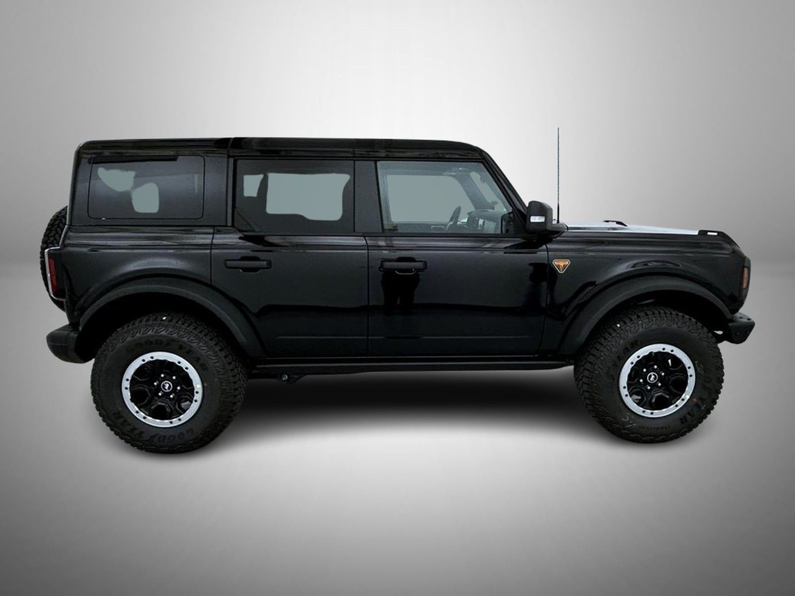 2025 Ford Bronco Badlands photo 4