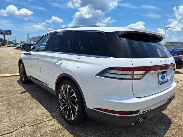 2021 Lincoln Aviator Reserve photo 3