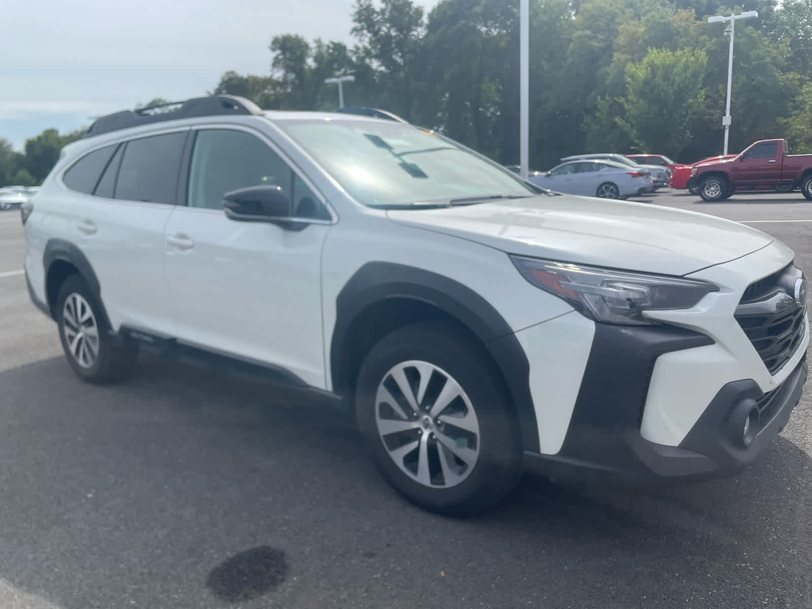 2023 Subaru Outback Premium photo 3