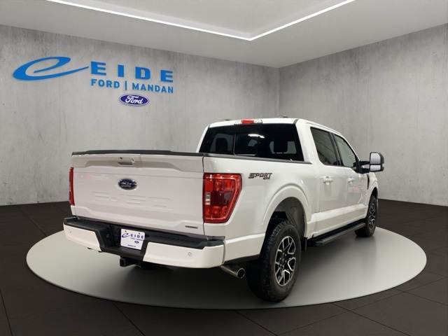 2023 Ford F-150 XLT photo 2