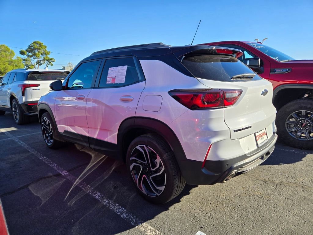 2024 Chevrolet Trailblazer RS photo 2