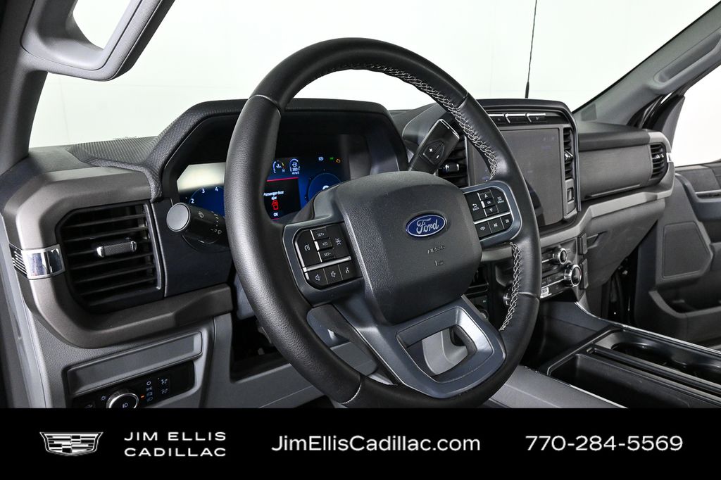 2024 Ford F-150 XLT photo 3