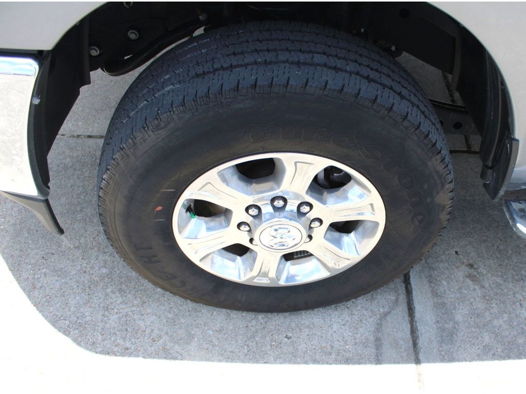 2024 Ram 2500 Big Horn photo 3